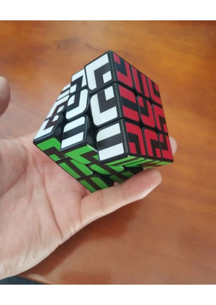 Labirent Tarzı Zcube Renkli Etiket Küp 3x3 Küp Hızı Profesyonel 3 Oyuncu Üçgen Şekli Büküm Eğitici Çocuk Oyuncakları (Yurt Dışından)
