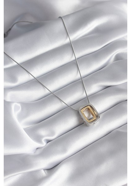 316L Çelik Gold Gümüş Renk Kare Model Zirkon Taş Detay Kadın Kolye fiyatları