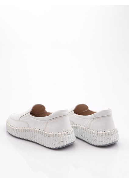 P60 Kadin Comfort Ayakkabi