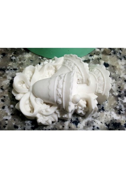 Kurdeleli Çanlar Magnet Silikon Kalıp K-455, Kokulu Taş Sabun Alçı Mum Kalıbı fırsatları