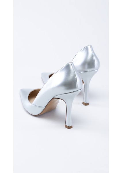 Gleen Gümüş Yan Detaylı Abiye Stiletto