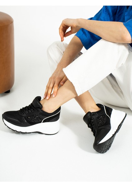 Selly Siyah Pullu Kadın Sneakers