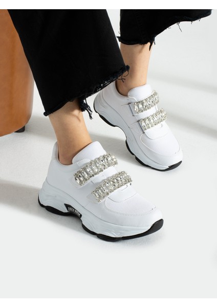 Bonita Beyaz Cırtı Taş Detay Kadın Sneakers