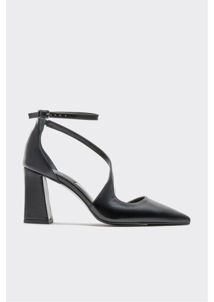 Siyah Kadın Topuklu Ayakkabı