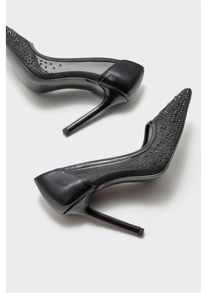 Siyah Kadın Stiletto fırsatları
