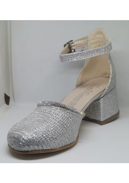 Miniwomen 771 Çocuk Taşlı Önü ve Arkası Kapalı Yan Açık Topuklu Abiye Ayakkabı Gümüş Simli modelleri
