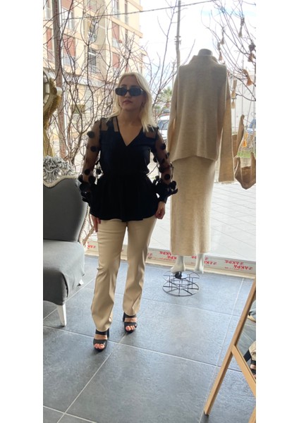 Siyah Kol Detaylı Kruvaze Blouse
