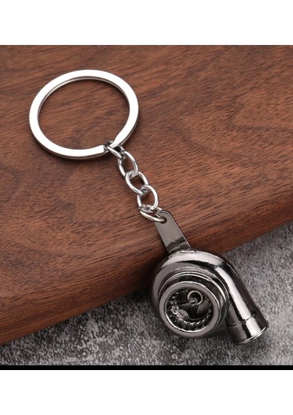Çok Amaçlı Turbo Tasarımlı Anahtarlık-Metalik Krom