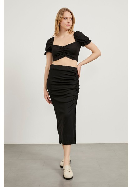 Kol Boğum Detaylı Crop Bluz fiyatları