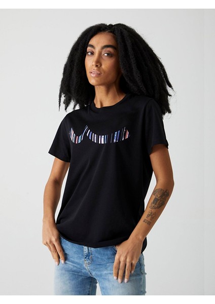 Kadın Logolu Siyah T-shırt fiyatları