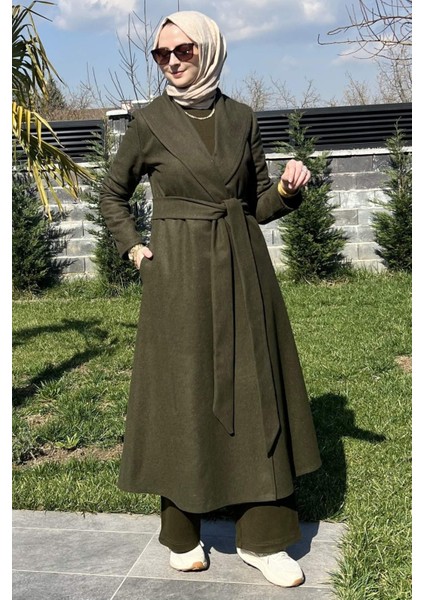 Selin Haki Kaşe Kaban