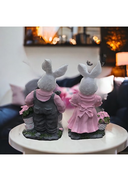 Bahçede Tavşanlar Pembe Gri Biblo Dekorasyon