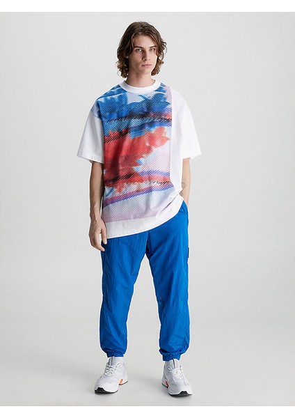 Erkek Logolu Kısa Kollu Pamuklu Beyaz T-Shirt J30J322874-YAF fırsatları