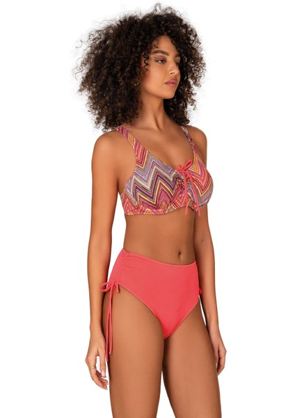 Kadın Büyük Beden Balenli Destekli Bağlama Detaylı Zigzag Desenli Bikini Takımı