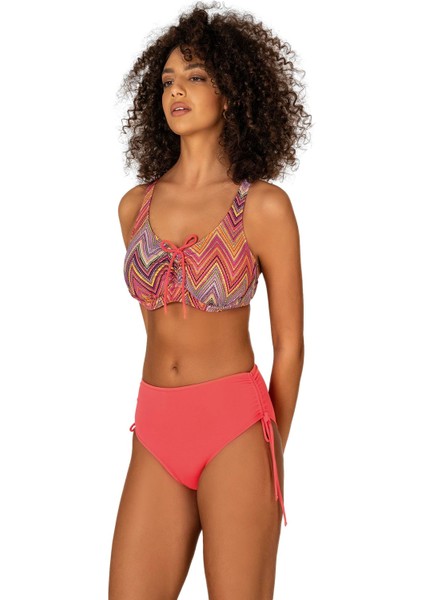 Kadın Büyük Beden Balenli Destekli Bağlama Detaylı Zigzag Desenli Bikini Takımı modelleri