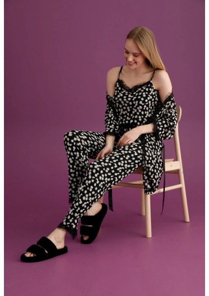 Papatya Desenli Sabahlık Pijama Takımı 3'lükadın