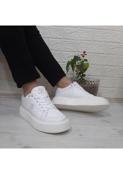 514 Beyaz Fuspetli Hafif Spor Ayakkabı modelleri