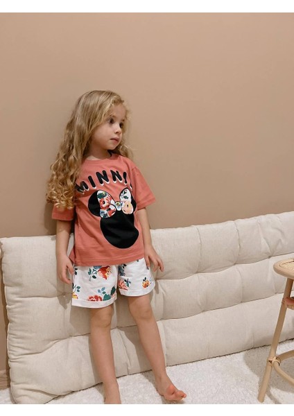 Yigit Butik Minnie Baskılı Şortlu Kız Çocuk Takım