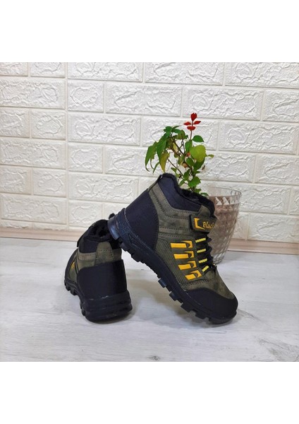 542 Haki Kürklü Fermuarlı Cırtlı Erkek Çocuk Bot