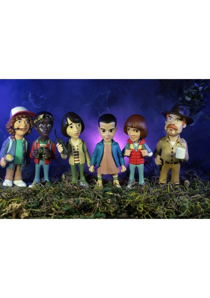 MNX09000 Minix Koleksiyon Figürü Hooper - Stranger Things - 13876