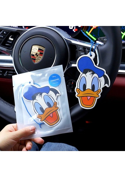 Disney Anime Figürü Mickey Mouse Donald Duck Araba Kokulu Kolye Kawaii Aksiyon Figürü Araba Aksesuarları Dekor Çocuk Oyuncakları Hediye (Yurt Dışından) fırsatları
