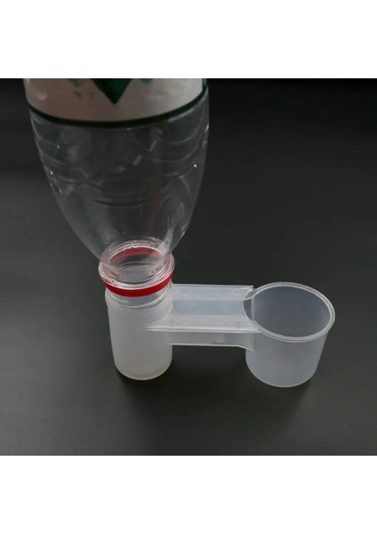 10 Adet Tarzı L Beden Ortable Plastik Kafes Kafes Şeffaf Suluk Bardak Su Şişesi Kuş Besleyici Kanatlı Güvercin Besleyici Suluk Aksesuarları (Yurt Dışından) fiyatları