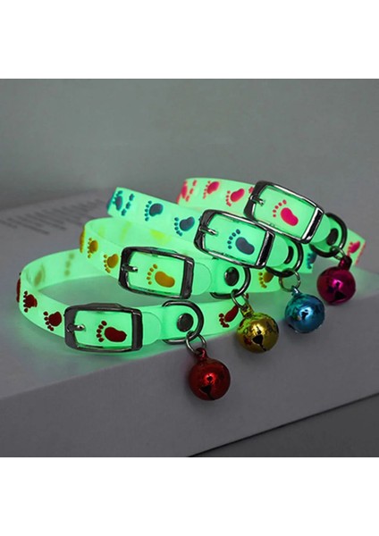 Balık 1 Adet Tarzı Aydınlık Kedi Kolye Parlayan Küçük Köpek Kedi Yaka Kaybı Önleyici Floresan Silikon Kedi Çan Yaka Boyun Halkası Pet Kedi Aksesuarları (Yurt Dışından) fiyatları