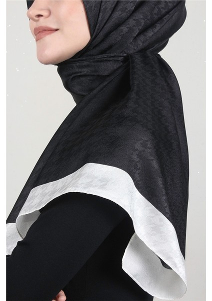 Monogram Şal 149-10 Siyah