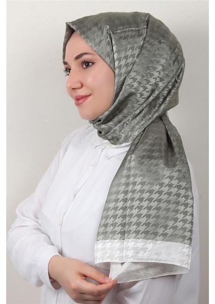 Monogram Şal 149-20 Mint Yeşili