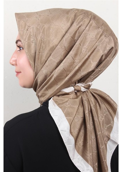 Fashion Monogram Eşarp 8089-17 Sütlü Kahve modelleri