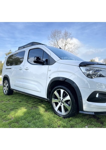 Opel Combo 2018- Yılı ve Sonrası Uyumlu Çamurluk Dodik 8 Parça indirimleri
