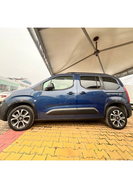 Fiat Doblo 2023-YILI ve Sonrası Uyumlu Çamurluk Dodik 8 Parça modelleri