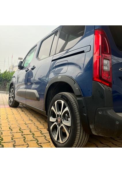 Fiat Doblo 2023-YILI ve Sonrası Uyumlu Çamurluk Dodik 8 Parça indirimleri