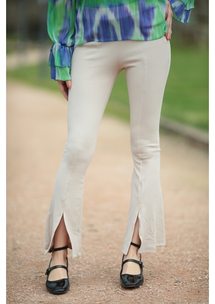 Yırtmaçlı Ispanyol Paça Pantolon indirimleri