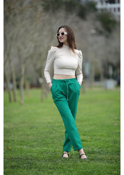 Düğme Detaylı Crop Bluz fiyatları