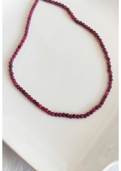 3,5 mm Yakut Doğal Taş Kolye