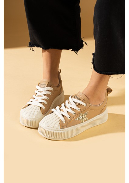 Poli Anatomik Taban Yıldız Detay Bağcıklı Kadın Sneaker 59-650-24