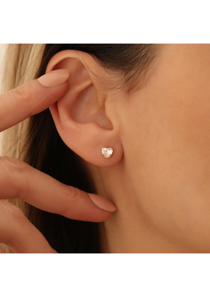 925 Ayar Gümüş Zirkon Taşlı Kalp Küpe