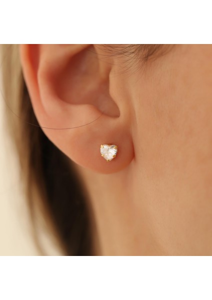 925 Ayar Gümüş Zirkon Taşlı Kalp Küpe indirimleri