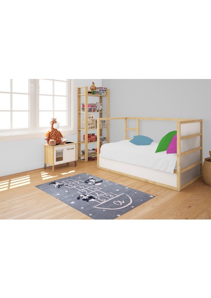 Çocuk Halısı ve Bebek Halısı Yıkanabilir Kaymaz Taban Figürlü Gri Pembe Dijital BASKI HC026