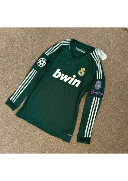 Real Madrid 2012/13 Sezonu Cristiano Ronaldo Uzun Kol Deplasman Nostalji Forması fırsatları