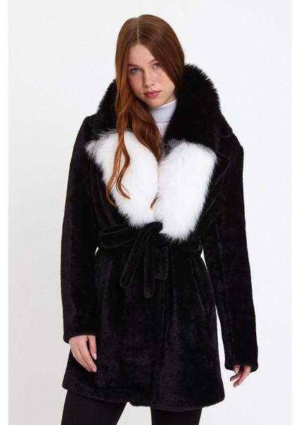 Siyah Alkantara Kumaş Kadın Kaban Yaka Kürklü fırsatları