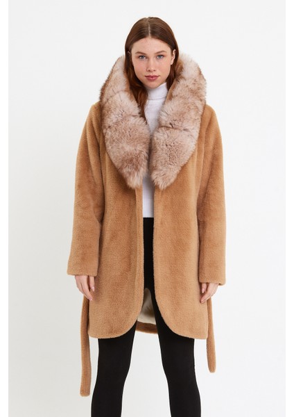 Kamel Alkantara Kumaş Kadın Kaban Kapüşon Tilki Kürklü - Ovlkpş