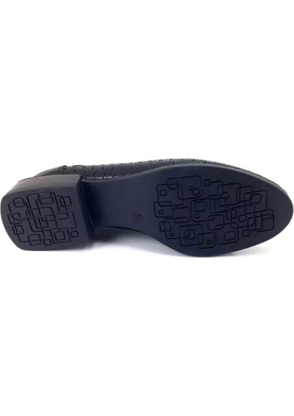 D24YA-3815 Kadın Deri Casual Ayakkabı