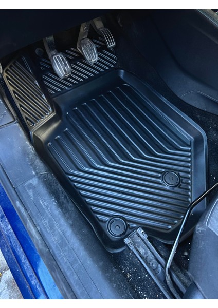 Renault Megane 4 Sedan 3D Havuzlu Paspas 2016-2020