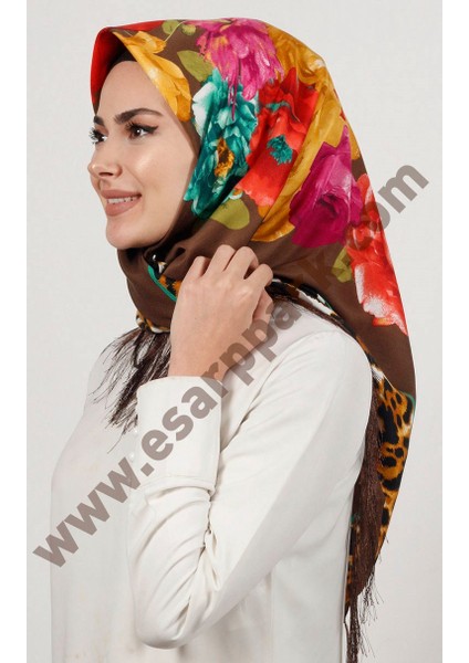 Piramit Püsküllü Eşarp 111-0023-102 modelleri