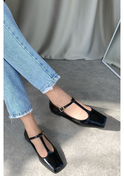 Kadın Diago Babet Ayakkabı - Siyah-Rugan modelleri