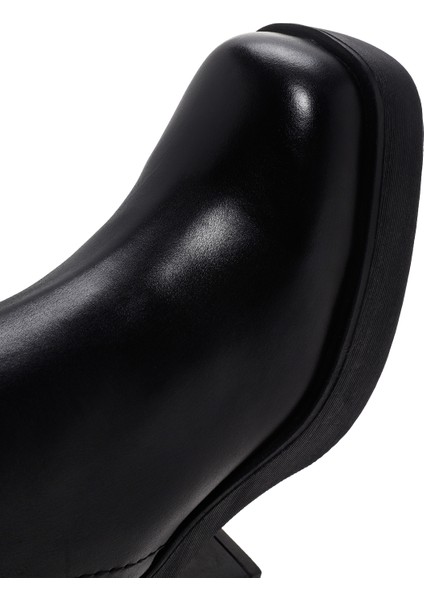 Kadın Siyah Kalın Topuklu Fermuarlı Deri Bot modelleri