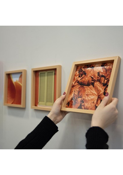 Yapışkanlı Sök-Tak Klasik Ahşap Görünümlü Kare Çerçeve - 3'lü Paket 21X21CM