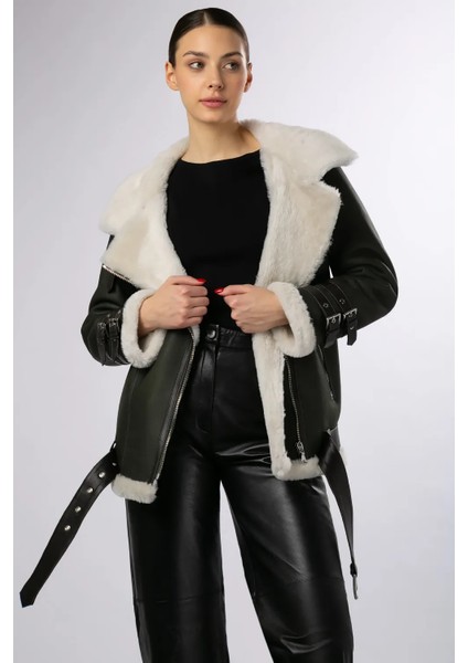 Beyaz Tüy Aviator Kadın Kürk Kaban - AA102
